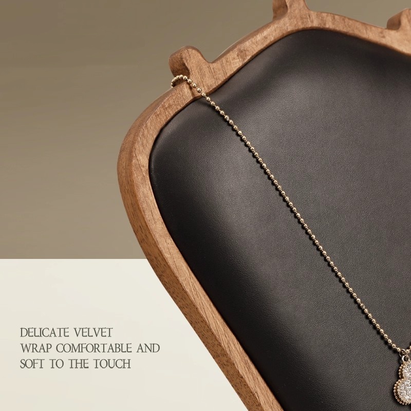 Holz-Halskettenständer mit wei – Body Jewelry Store Bewertung und Preis